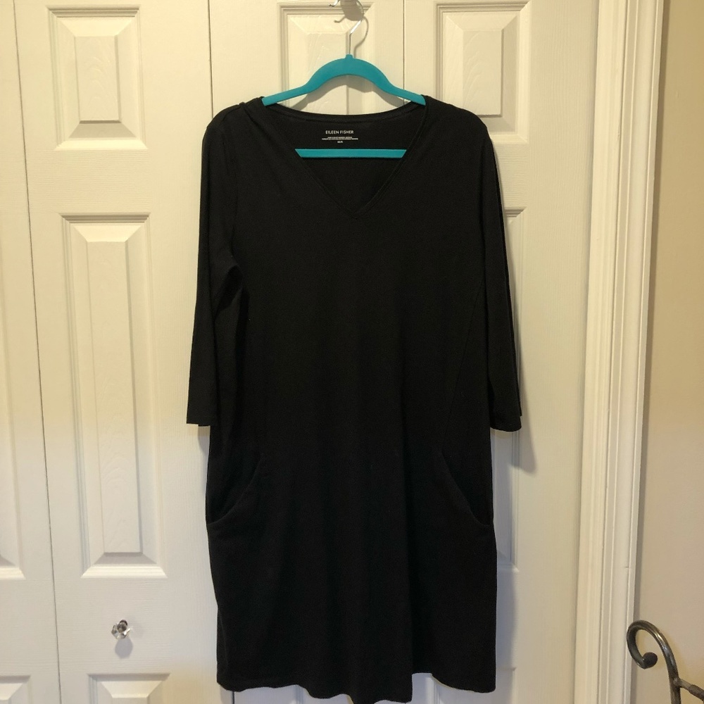 Eileen Fisher 3/4 Sleeve V-Neck  dress- Size M- Black